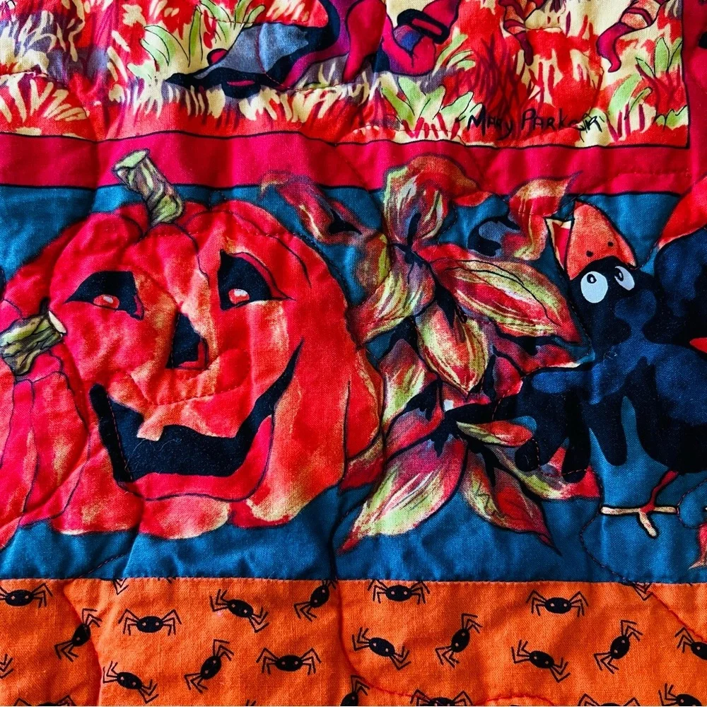 🎃 Handmade Halloween Quilt – “Pumpkin Patch Night” – 36” x 47”